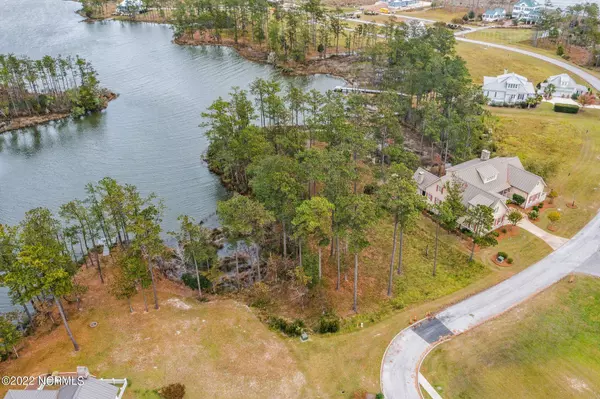 125 Ballast Point, Oriental, NC 28571