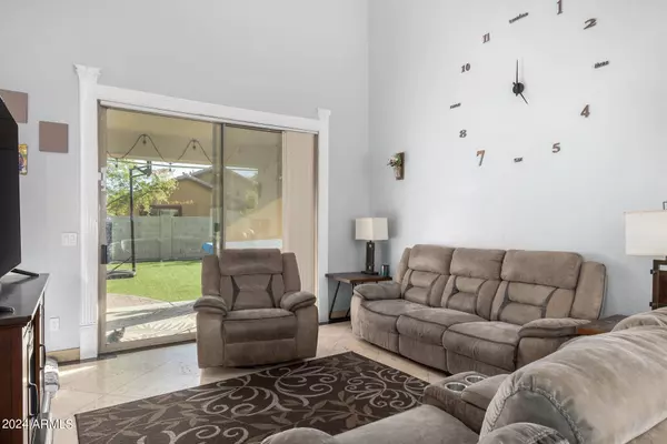 15257 W EDGEMONT Avenue, Goodyear, AZ 85395