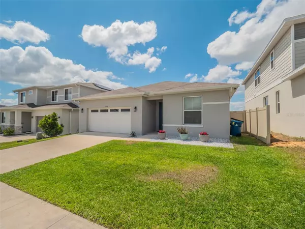 2624 MAGNOLIA AVE, Davenport, FL 33837