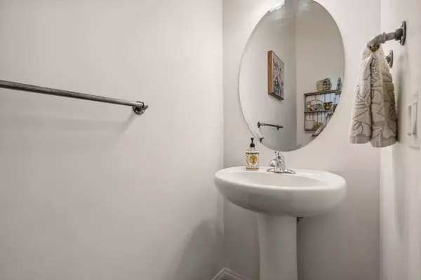 467 Hillcrest CIR SW, Airdrie, AB T4B 4B2