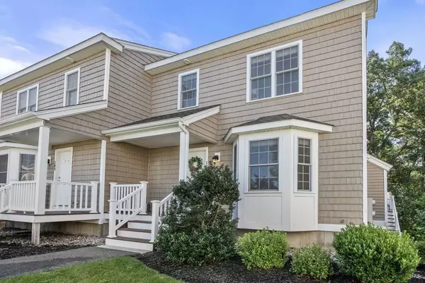 101 Turtle Brook Rd #20-2, Canton, MA 02021