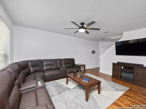 6234 PARSLEY HL, Leon Valley, TX 78238-2445