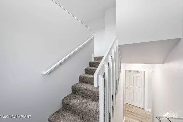 440 W 90th AVE, Anchorage, AK 99515