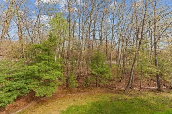 70 W Meadow Rd #22, Haverhill, MA 01832