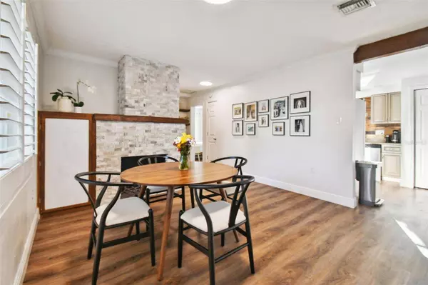 3313 W SEVILLA CIR, Tampa, FL 33629