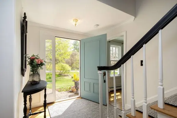 52 Hounds Ditch Ln, Duxbury, MA 02332