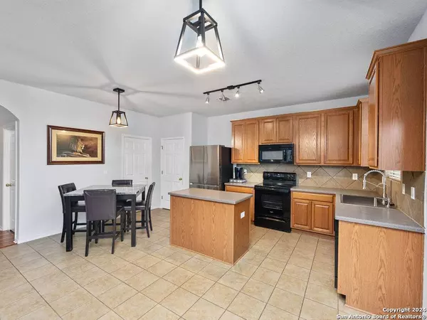 6234 PARSLEY HL, Leon Valley, TX 78238-2445