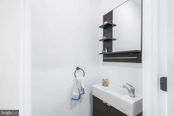 2068 E BOSTON ST #2, Philadelphia, PA 19125