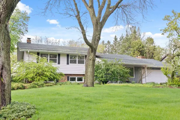 7726 W Evergreen, Mequon, WI 53097