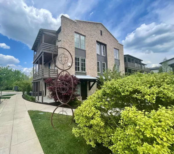 2020 Celadon NE Drive #105, Grand Rapids, MI 49525