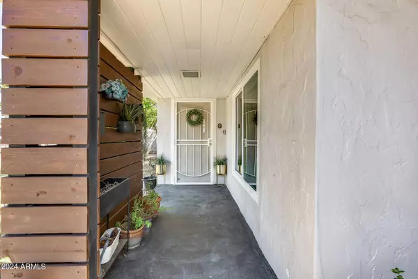 2831 N 25TH Place, Phoenix, AZ 85008