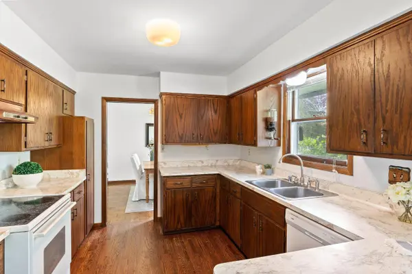 7726 W Evergreen, Mequon, WI 53097