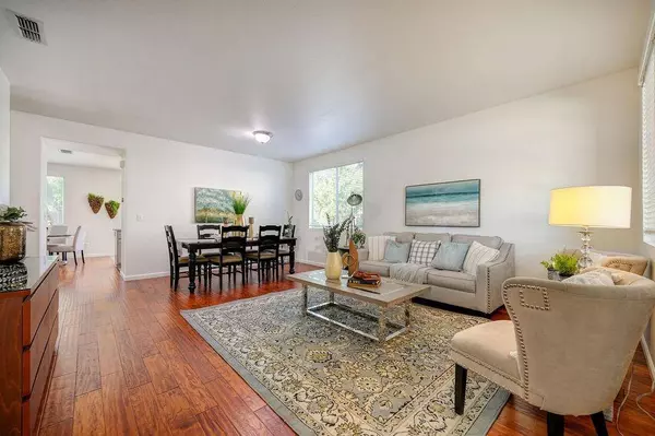 2300 Buffalo Creek CT, Gold River, CA 95670