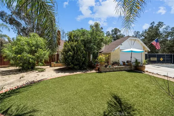 18049 Heidi Lisa LN, Lake Elsinore, CA 92532