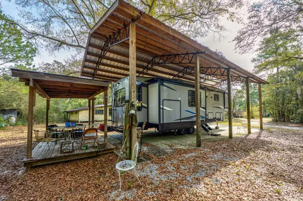 23 Bunny Lane, Freeport, FL 32439