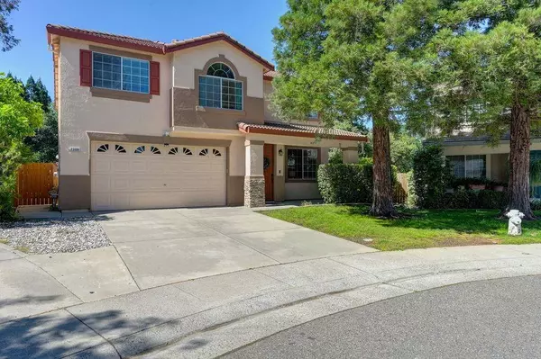 2300 Buffalo Creek CT, Gold River, CA 95670