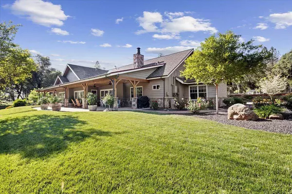 11790 Vineyard Lakes DR, Penn Valley, CA 95946