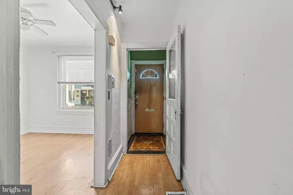 414 N SALFORD ST, Philadelphia, PA 19151