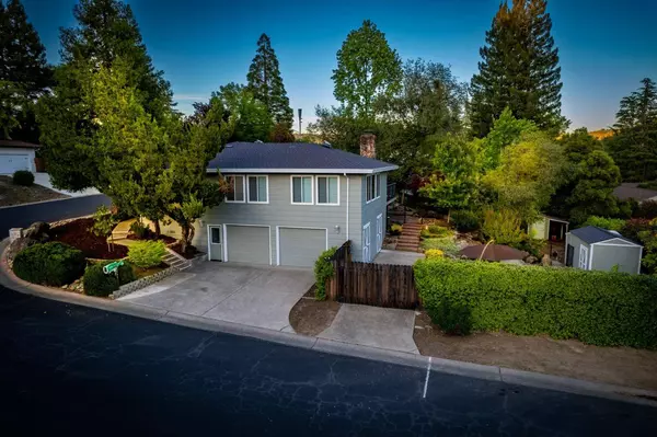 3993 Horseshoe CIR, Loomis, CA 95650