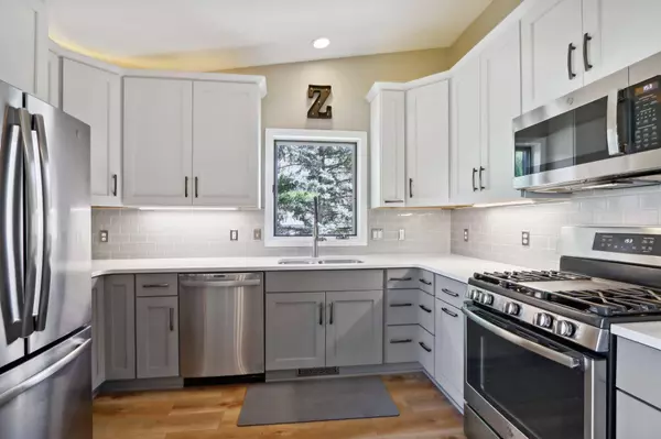 6100 Conservancy Way, Fitchburg, WI 53719