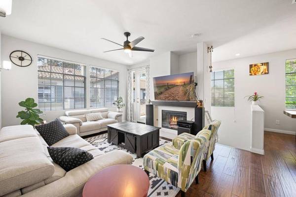 12484 Heatherton CT #60, San Diego, CA 92128