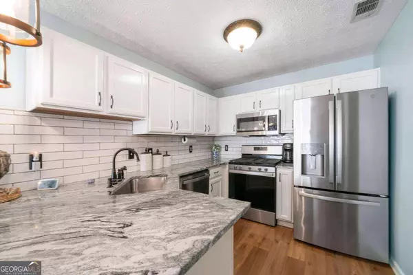 513 Stanford PL, Woodstock, GA 30188