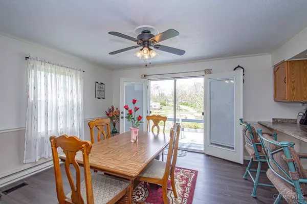 609 Lakengren Dr, Eaton, OH 45320