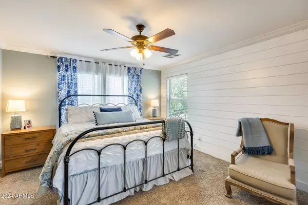 4435 E OXFORD Lane, Gilbert, AZ 85295