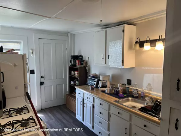 604 W Michigan Avenue, Marshall, MI 49068, Marshall, MI 49068