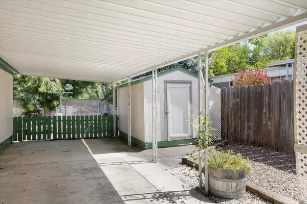 3431 S Pacific Hwy #SPC 48, Medford, OR 97501