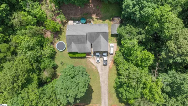 761 Pearson Town Road, Moore, SC 29369