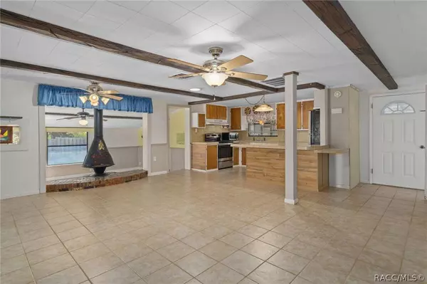 3073 W Cypress DR, Dunnellon, FL 34433