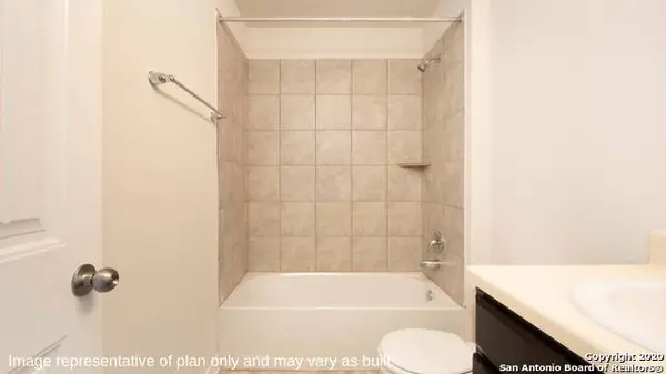 154 Sparrowhawk, San Antonio, TX 78253