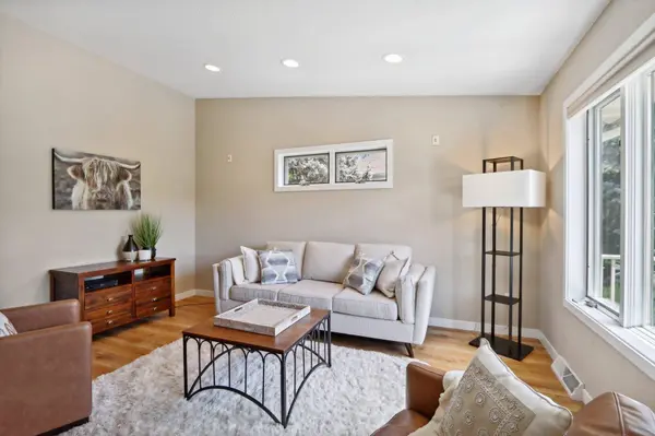 6100 Conservancy Way, Fitchburg, WI 53719