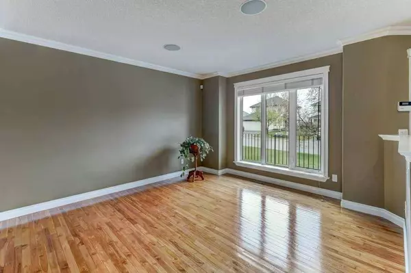 58 Arbour Butte RD NW, Calgary, AB T3G 4L9