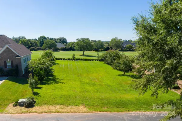 3700 Rock Bridge DR, Conover, NC 28613