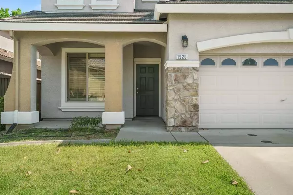 1920 Sevilla DR, Roseville, CA 95747