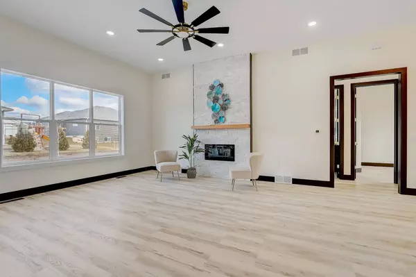 2097 Fawn Valley Court, Reedsburg, WI 53959