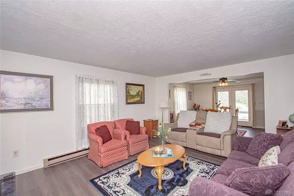 609 Lakengren Drive, Eaton, OH 45320