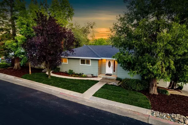 3993 Horseshoe CIR, Loomis, CA 95650