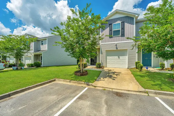 495 Truman Dr Dr, Goose Creek, SC 29445