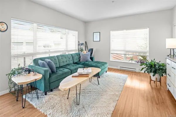 785 tyee Rd #202, Victoria, BC V9A 0G2