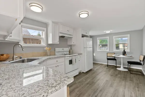 6702 E 5th St, Spokane Valley, WA 99212