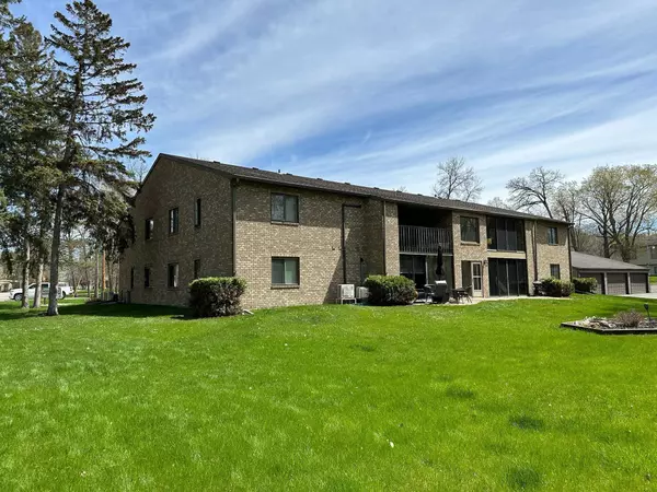 1814 unit 104 Nodaway DR, Detroit Lakes, MN 56501