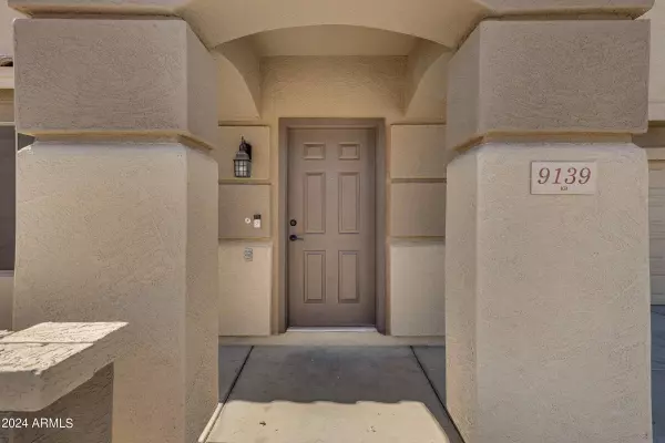 9139 E PLANA Avenue, Mesa, AZ 85212