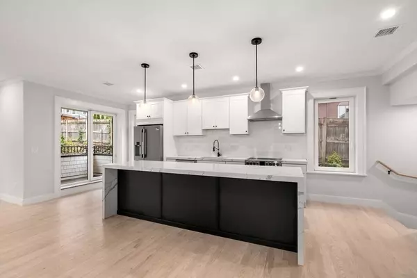 199-201 Copeland St. #4, Quincy, MA 02169