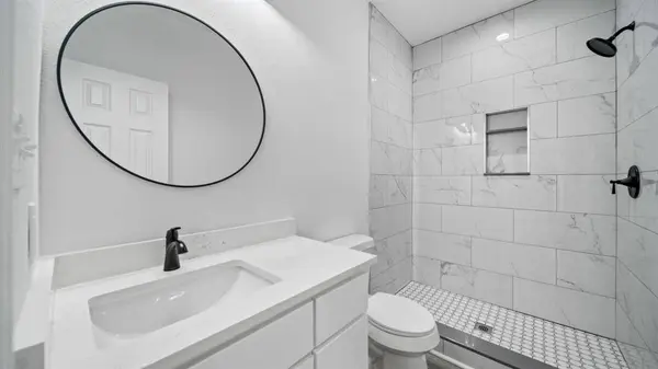 810 Brown ST, Brenham, TX 77833