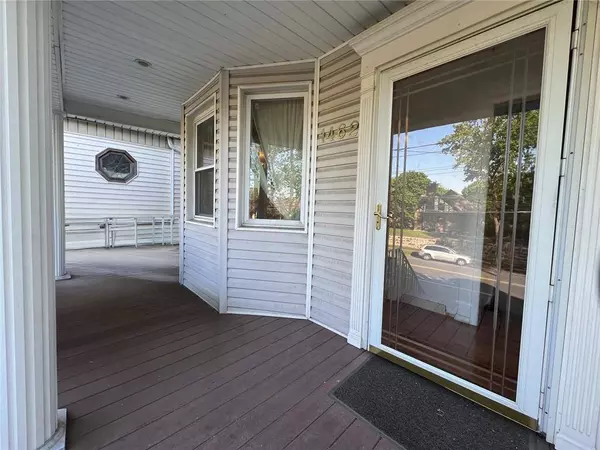 1462 Bay ST, Staten  Island, NY 10305