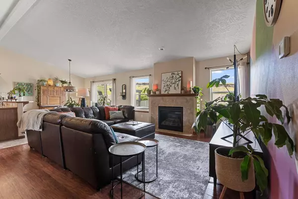 1001 Golden Hills Dr, Cheney, WA 99004