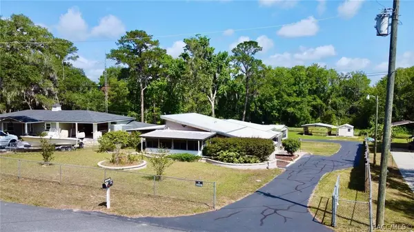 3073 W Cypress DR, Dunnellon, FL 34433